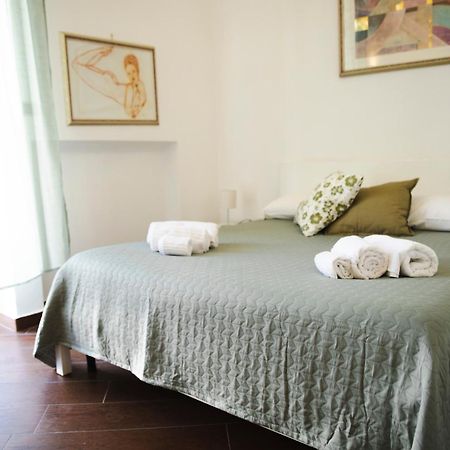 Bed and Breakfast Palazzo de Brado Trani Esterno foto