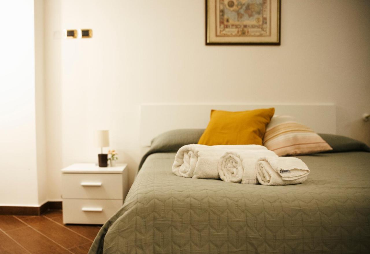 Bed and Breakfast Palazzo de Brado Trani Esterno foto